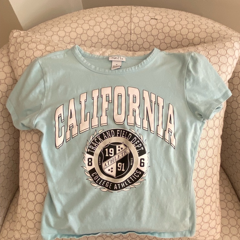 Rue21 California Graphic Tee - Light Blue